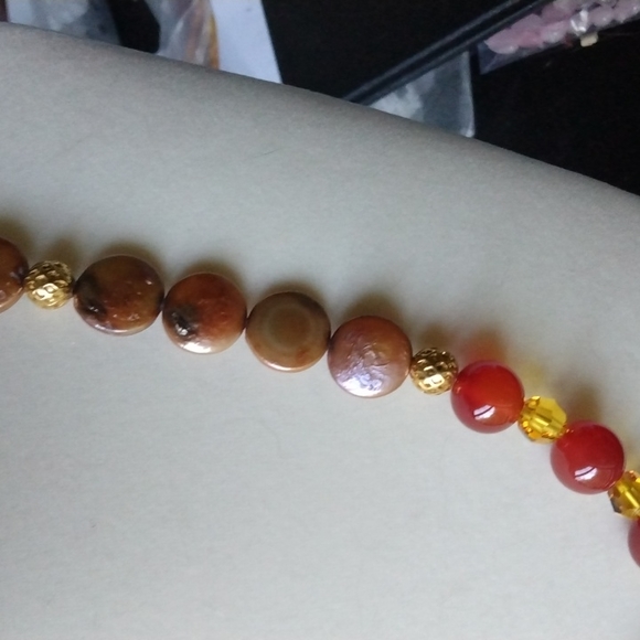 HAND CRAFTED Carnelian and Coin Pearl  necklace - Picture 4 of 6